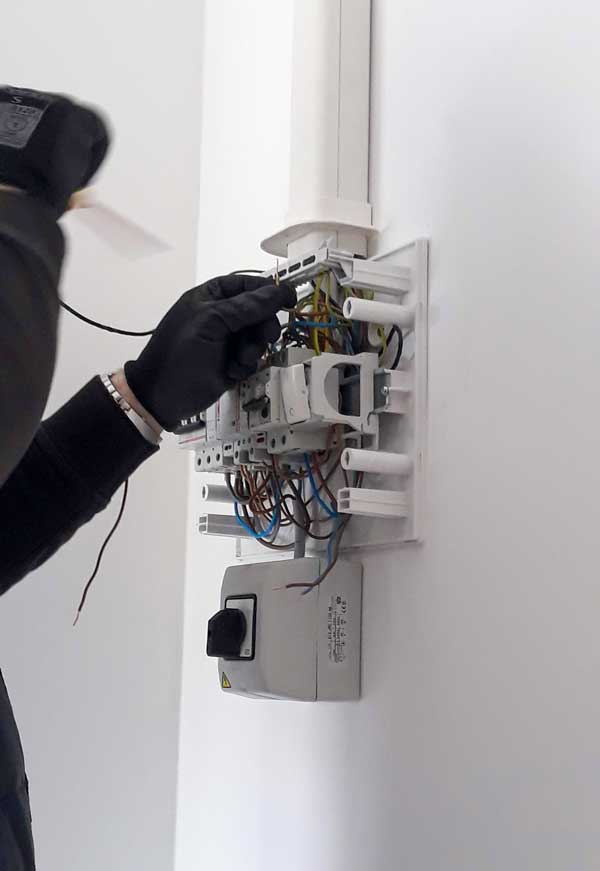 elektronika-beszerelese-szellozteto-ventilatorhoz.jpg